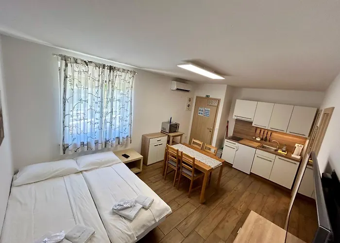 Maraz 포르토로즈